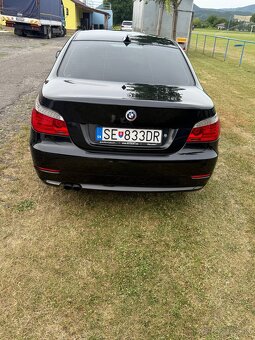 BMW 530d E60 Manuál - 3