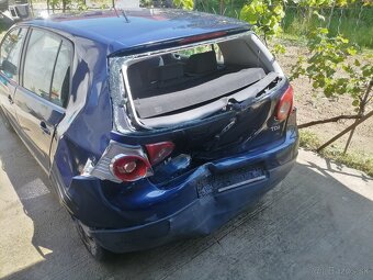 Na predaj: VW Golf 1.9 TDi – havarovaný - 3