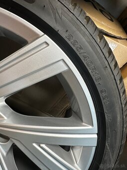 5x112 R18 7,5J ET51 VW Bergamo + 225/40 R18 Bridgestone - 3