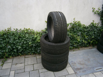 Predám 4x zimné pneu Michelin 225/40 R18 92WXL - 3