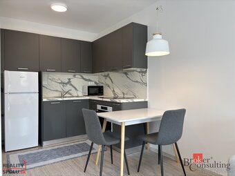 2 izbový byt s parkovaním Bratislava Ružinov - Nivy, Hraničn - 3