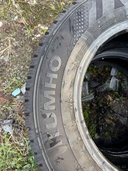 Zimne Kumho 225/65r16 C - 3