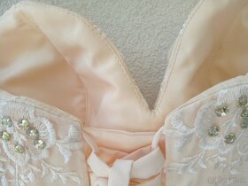 Zaujimave nove korzetove bezove saty - 3