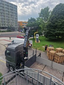 Autodoprava s hydraulickou rukou - 3