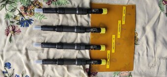 Predám náhradne diely na ford  mondeo MK3. - 3