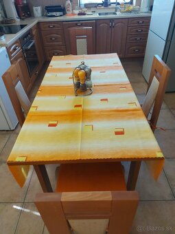 Jedálenský stól a stoličky - 3