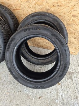 215/55 R17 zimne - 3