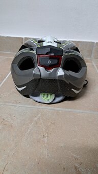 Detská (chlapčenská) cyklistická prilba - 3