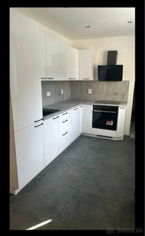 Obklady a dlažby + iné - 3