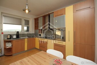 RAČA - 2 iz. byt, slnečný, KLIMATIZÁCIA, parkovanie v garáž - 3