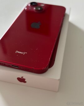 iPhone 13 mini červený - 3