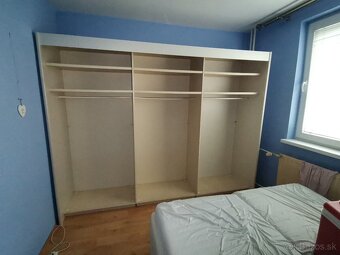 Predám skriňu – rozoberateľná, vyrobená v Nemecku - 3
