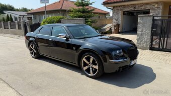Chrysler 300C V8 5.7 Hemi - 3
