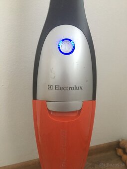 Tycovy vysávač Elektrolux - 3