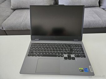 Lenovo LOQ 15IRX10 - 3