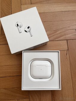AirPods 3 generacie - 3