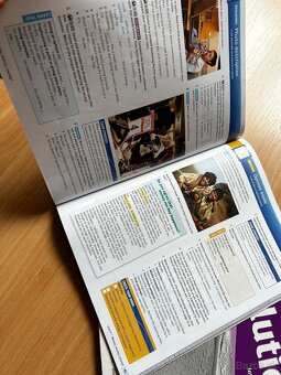 Predám učebnicu a pracovný zošit Solutions (Intermediate, 2. - 3