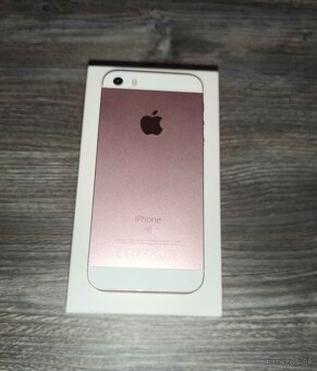 iPhone SE (Rosegold) - 3