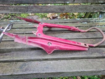 Nosnik sedadla jawa 175 a čz 175 - 3