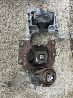 Mazda 3 BK diely - 3