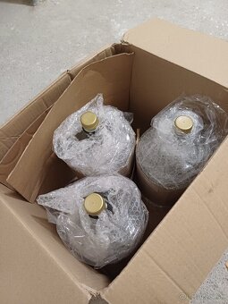 5 litrový demižón / galón - 3