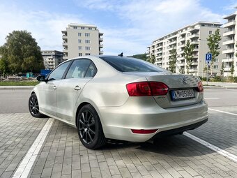 VW Jetta 1,6tdi  2011 - 3