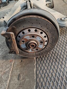 Audi A8 D3 4E 4.2 TDi zadná náprava - 3