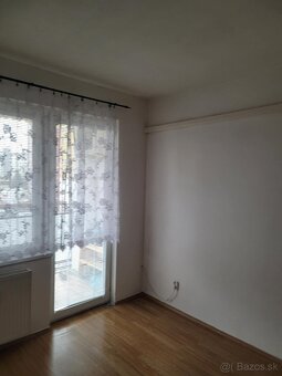 Predaj 3 - izbového bytu v Leviciach - 3
