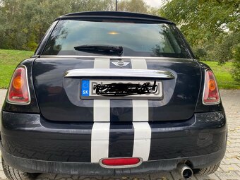 Krásny mini-cooper - 3