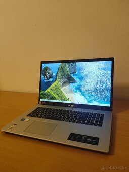 Acer A317-53 | Core i7 • 12GB RAM • 512GB SSD - 3