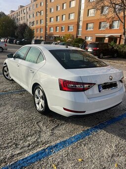 Škoda superb - r.2018 1.4 tsi 150k act ambition dsg - 3