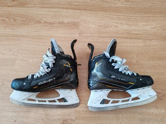 Korčule Bauer M5 Pro veľkosť 8 fit 2 - 3
