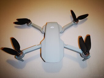 DJI Mini 2 SE – skvelý stav + bohaté príslušenstvo - 3