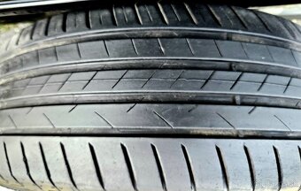 Predam jazdene pneumatiky Vredestein Ultrac 205/55/R16 - 3