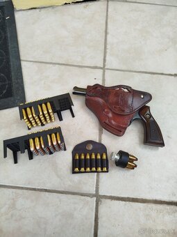 Revolver Taurus 82 38 special - 3