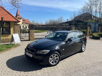 BMW Rad 3 Touring 318d A/T - 3