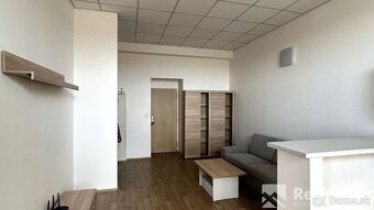 Prenájom 2 izbového bytu v Liptovskom Mikuláši - 3