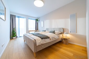 EXKLUZÍVNE a LUXUSNE ZARIADENÝ, ÚPLNE NOVÝ 2izb. BYT s PARKO - 3