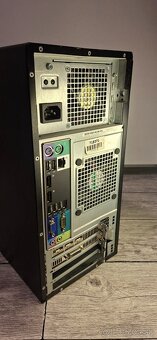 Kancelársky/Herný Počítač - 3