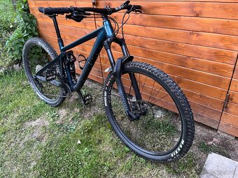 GHOST RIOT TRAIL - M - 3