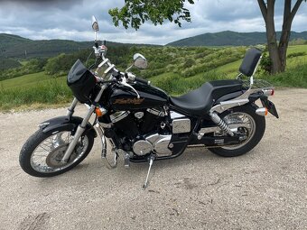 Honda Shadow 750 Black Widow - 3