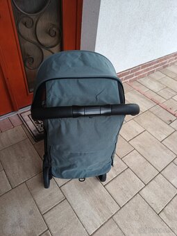 Sportovy lahky kocik Easywalker Jackey - 3