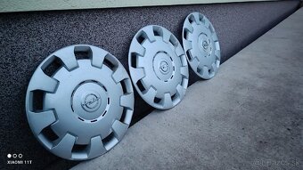 Puklice Originálne Opel r15 - 3