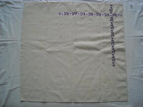 Ručník šatka,vyšívaná nástenka a obrus - 3