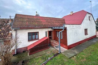 Rodinný dom na predaj v Čároch | Veľký pozemok, hospodárske - 3