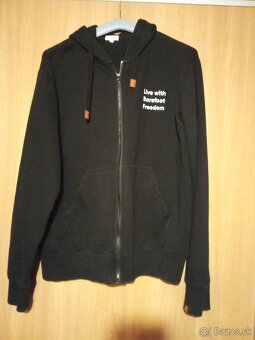 Predam lacno minimalne nosene mikiny - 3