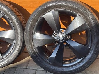 NANUQ originá škoda alu disky 4x112 225 45 R17 - 3