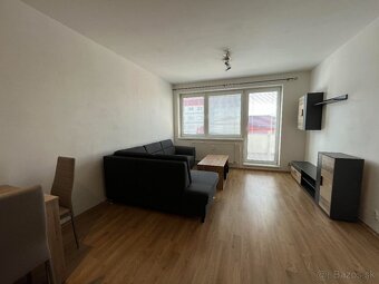 ZARIADENÝ 2 I BYT S BALKÓNOM, 64 m2, POPRAD - JUH - 3
