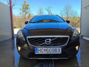 Volvo V40 Cross country - 3