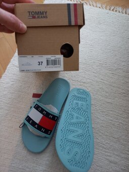 Šľapky Tommy Hilfiger (nové) - 3